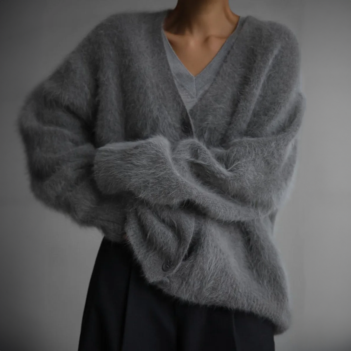 Mia | Elegant Spring Cardigan