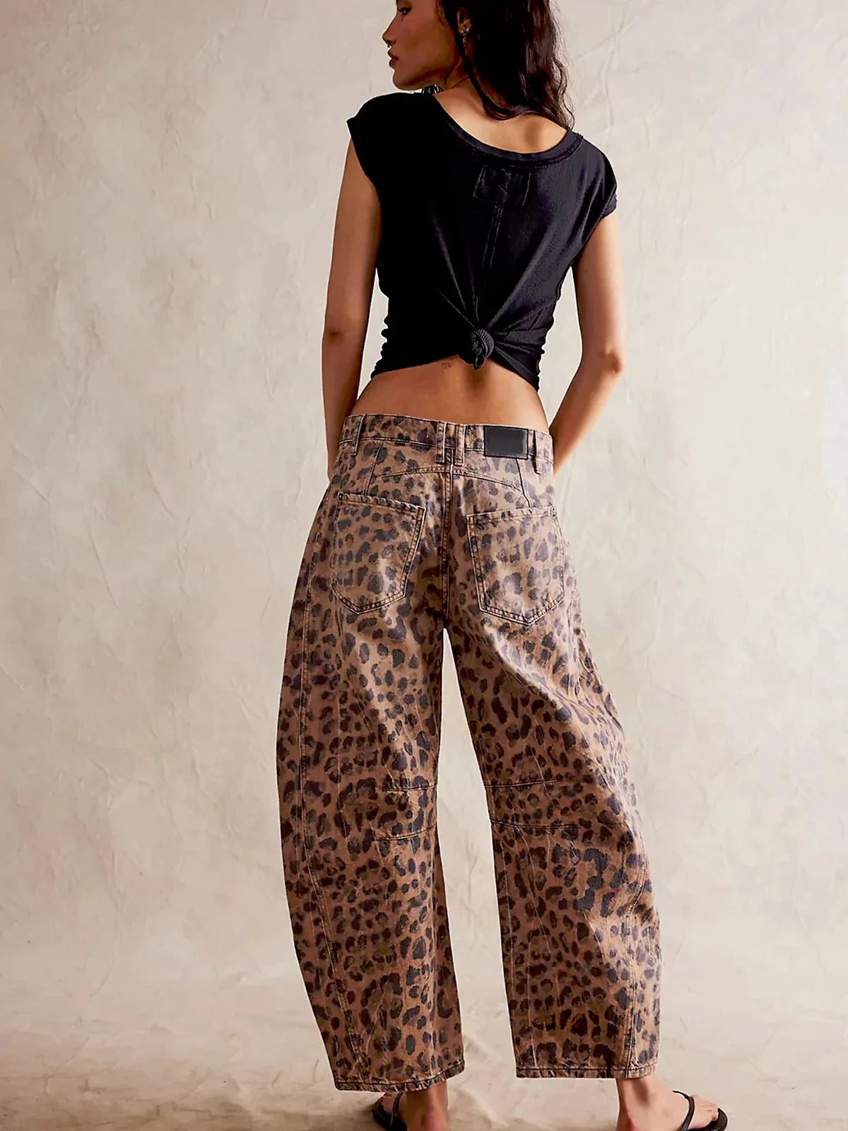 Zephyrine - Leopard Print Barrel Jeans